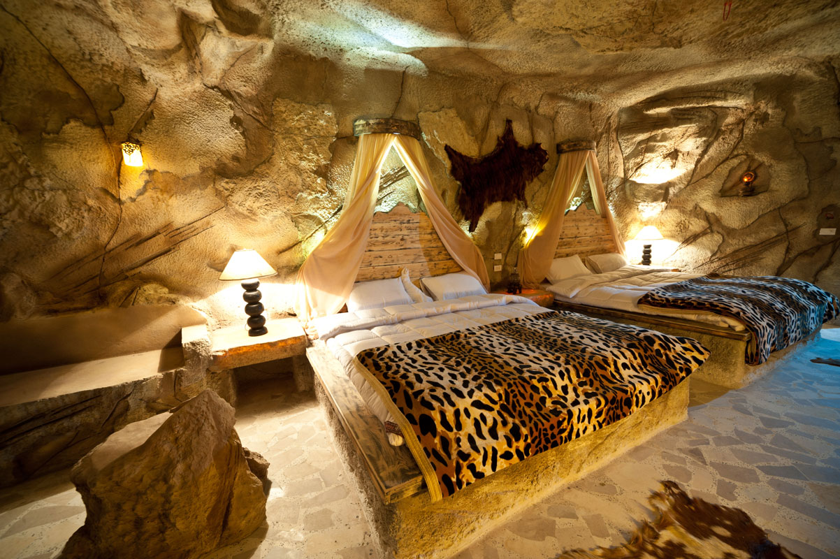 Cave Resort 10
